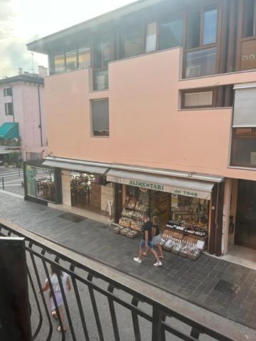 Cavour Apartment Center Bardolino Exterior foto
