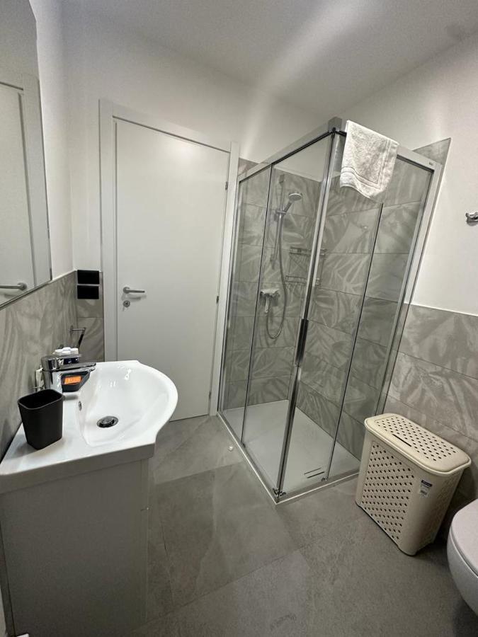 Cavour Apartment Center Bardolino Exterior foto